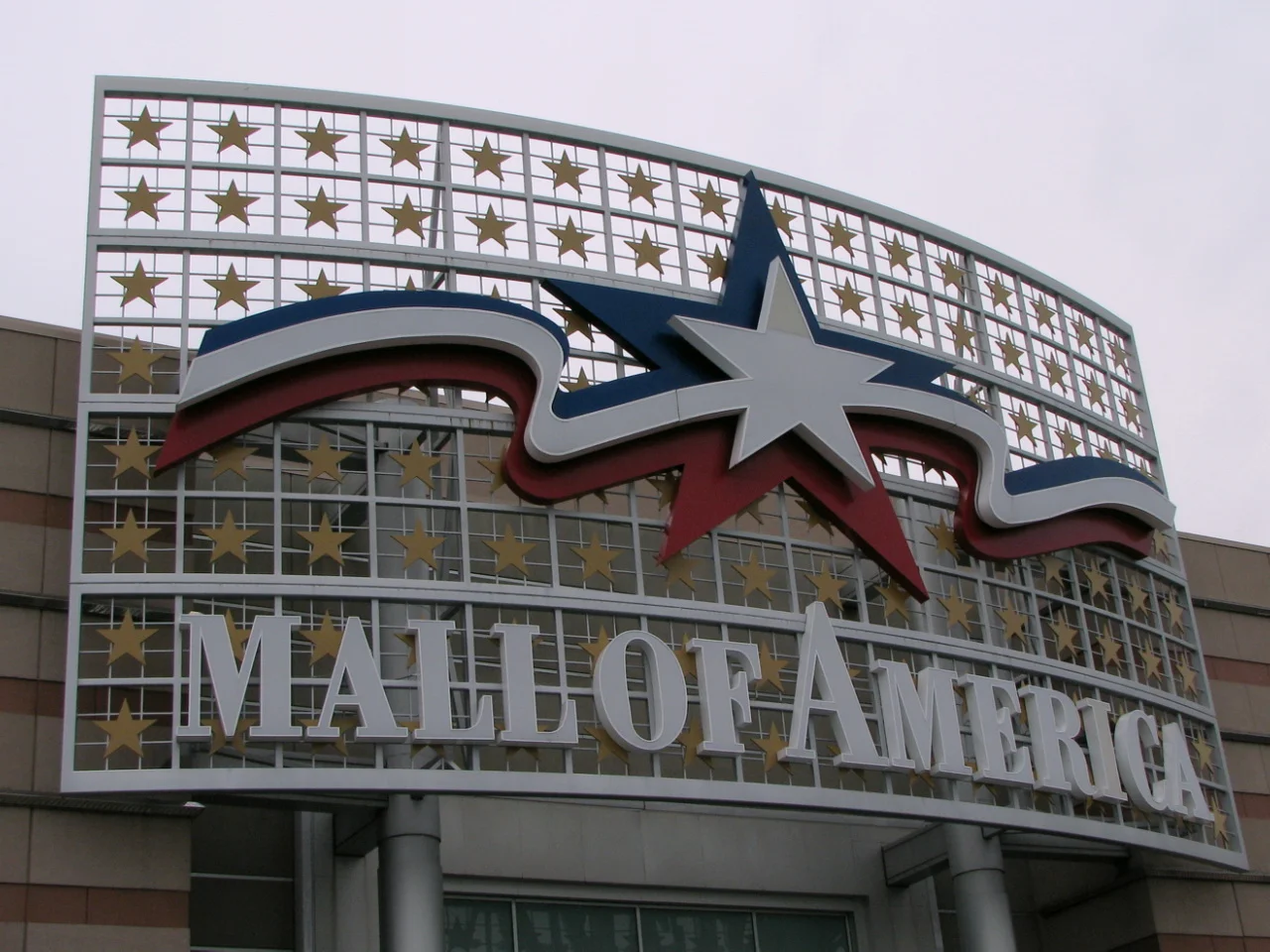 Enter for a chance to win a weekend getaway to the Mall of America