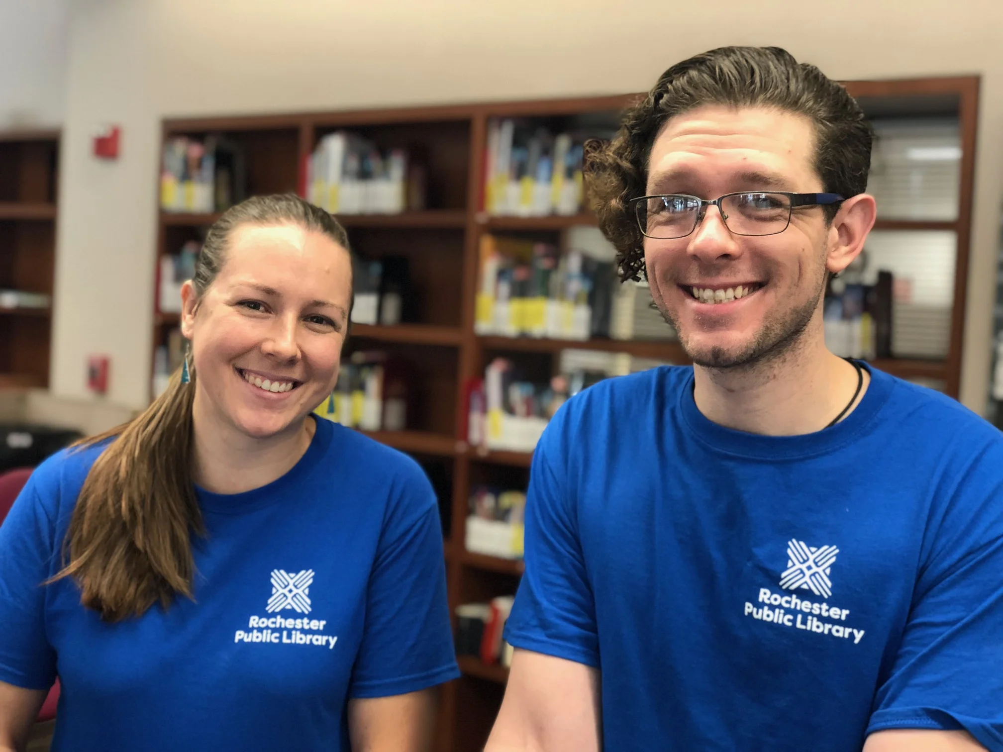 Left to right: Library employees Lauren Hughes and Isaiah Pacey