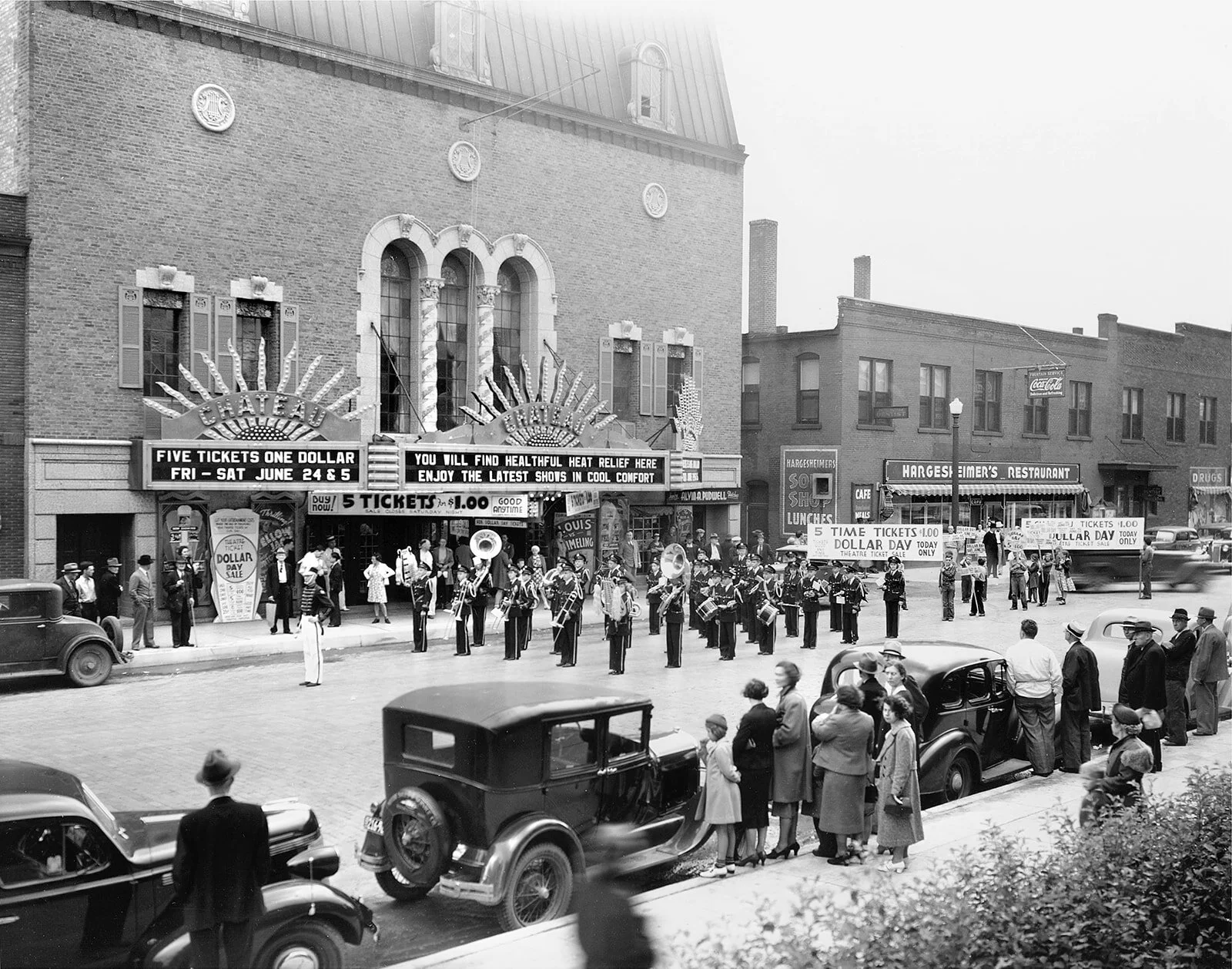 Facebook group connects Rochester to its past