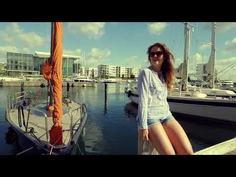 Gabrielle van Beeck - Model Video