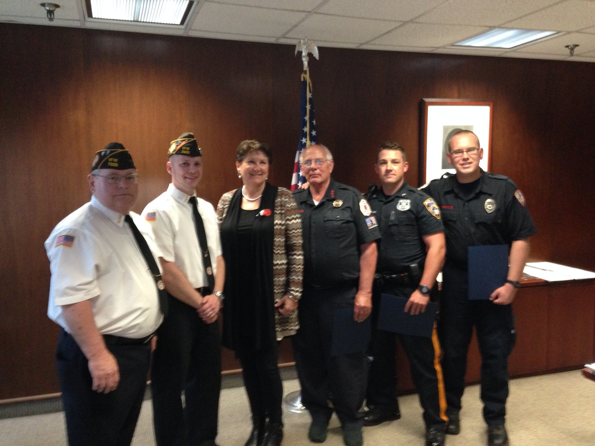 At a recent Randolph Township council meeting, the Randolph Memorial Post #7333, Veterans of Foreign Wars recognized three outstanding public servants by presenting them with their VFW Public Servant Recognition Award. The outstanding recipients were chosen because of their service to the community. Chairman Ted recognized each individual with the reading of their particular award after which each was congratulated by Post Commander Scott and Mayor Joanne Veech. Recipient for the Law Enforcement award was Officer Brian Brenckman; Fire Fighter, William Wagner; and EMT, Matt McArdle. (pictured L-R: Chairman Ted, Post Commander Scott, Mayor Veech, William Wagner, Brian Brenckman, Matt McArdle; picture submitted by J. Sassaman)