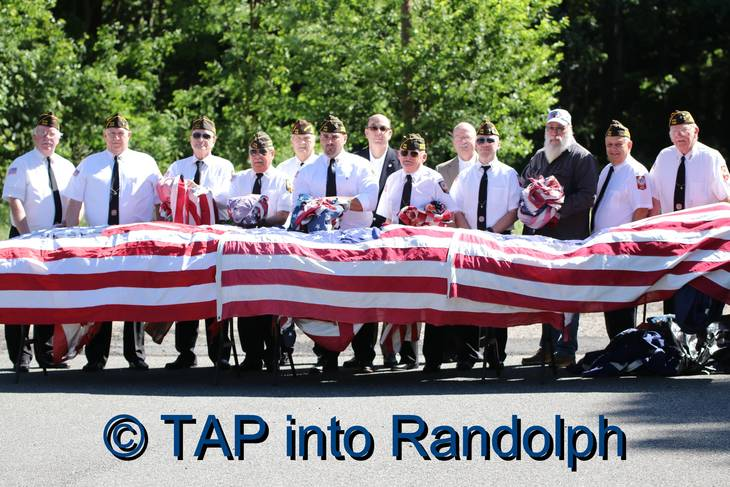  Our annual Flag Day flag retirement ceremony was well attended. Shown (L to R) are John, Dan, Bill, Angel, Jack, Nick, Mayor Mark, the Colonel, Councilman Lance, Commander Scott, Henry, Rich, and Bob. 