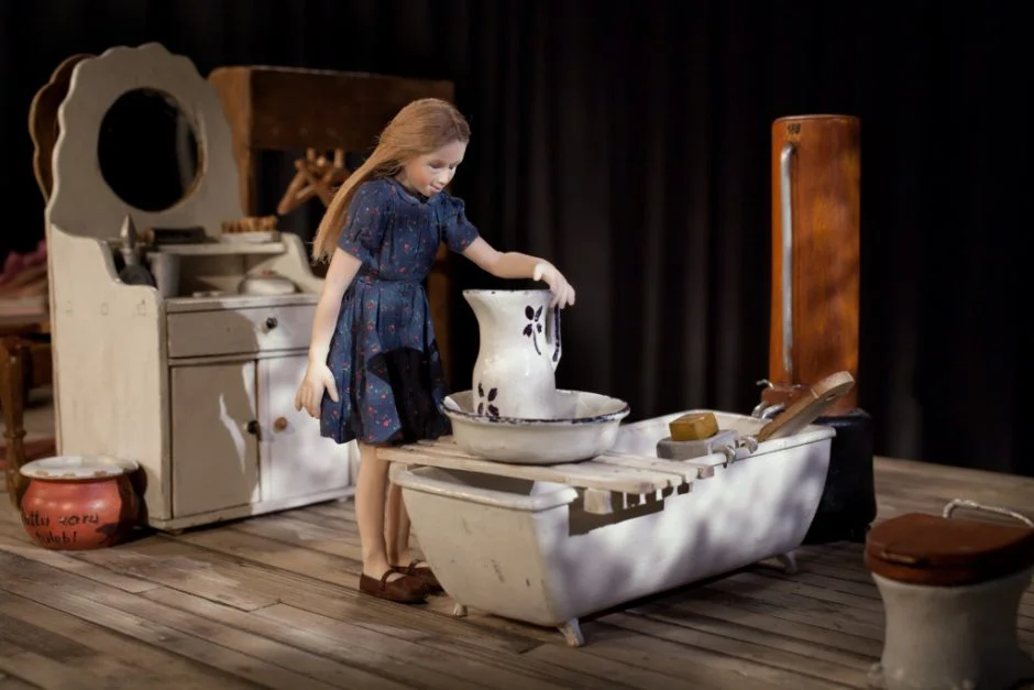 Still from Empty Space