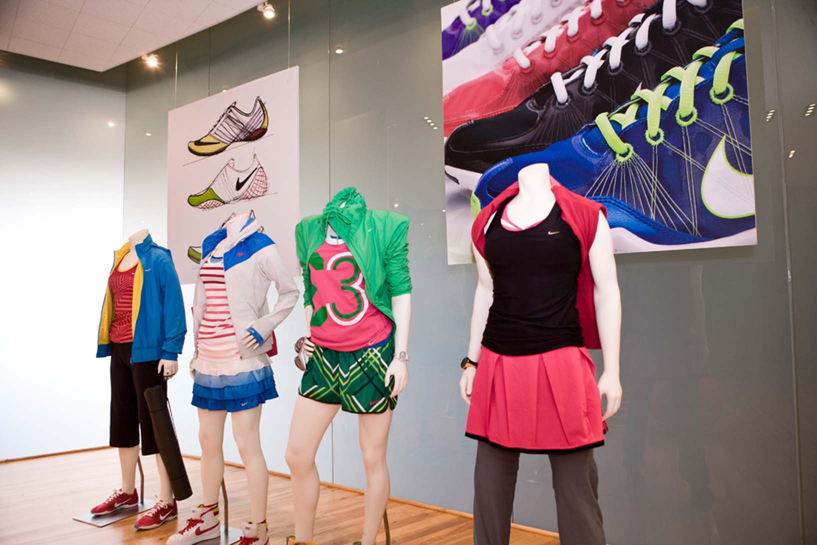 interior styling02NIKE_Showroom.jpg
