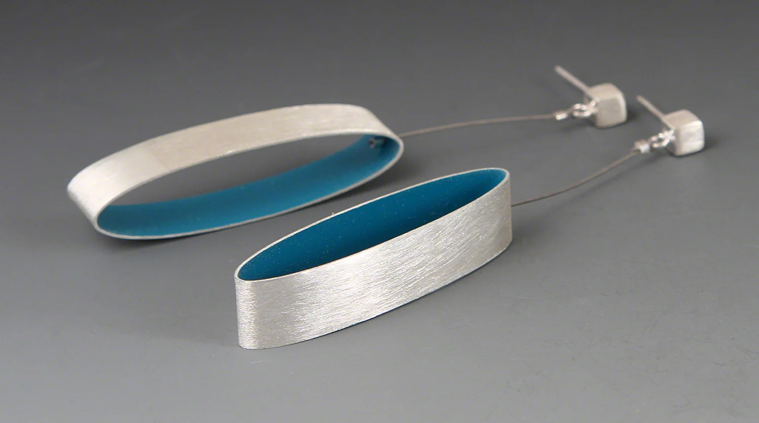 Vertical Ellipses earrings - blue