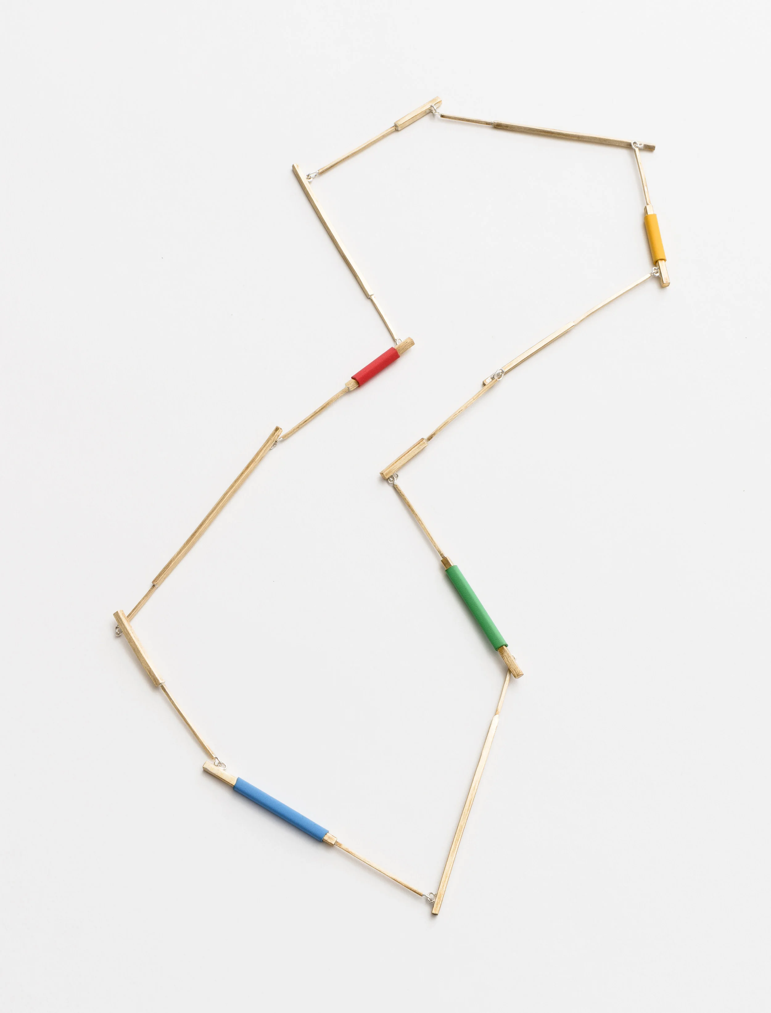 Network chain - brass