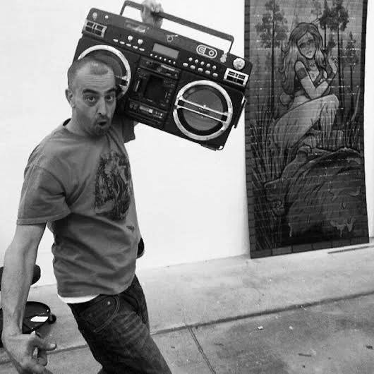 Get Familiar with Kwue Molly