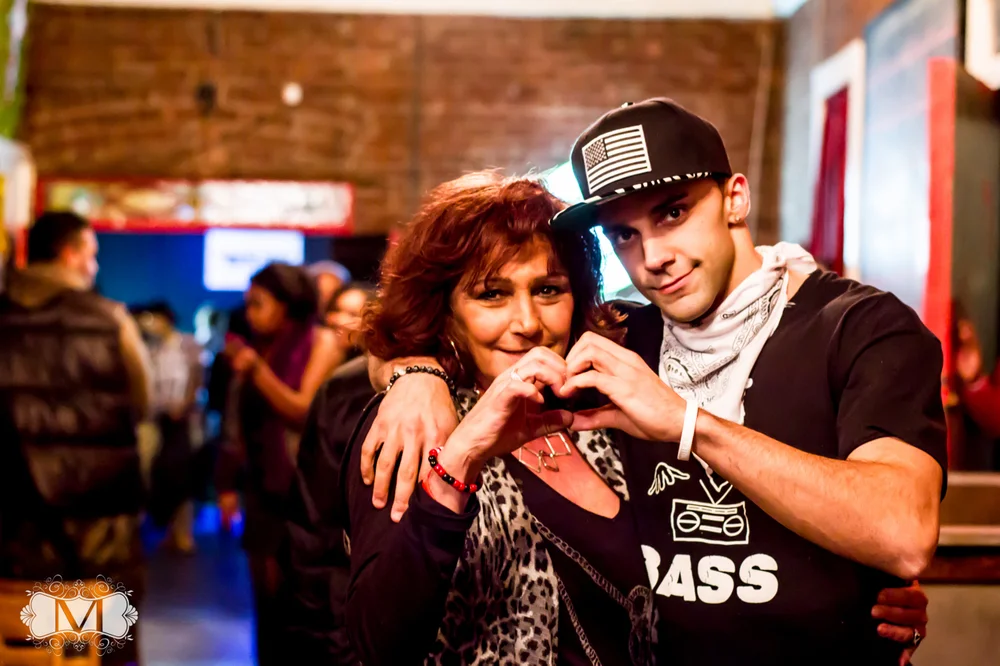 Dritto and Momma Dritto by Matty J (Live Fly Fashion photos)