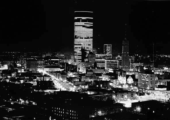 Minneapolis, 1975. Photo: Minneapolis Convention and Visitors Bureau.