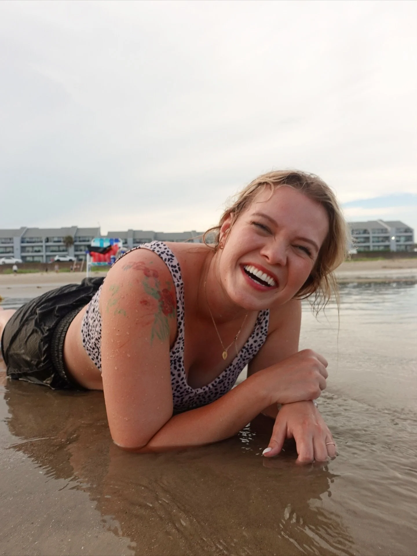 I think often of how insanely grateful I am that @ladylucero16 is in my life. Not only is she beautiful inside and out, but loves with her entire heart and works her ass off at anything she does. I&rsquo;d brag about what she&rsquo;s currently workin