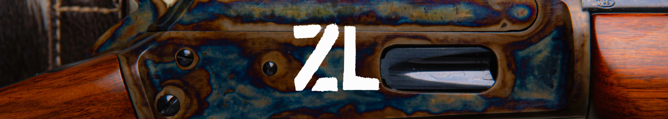 Commercial photographer offering photography services for small businesses, including brand, lifestyle, product, and corporate portraits.