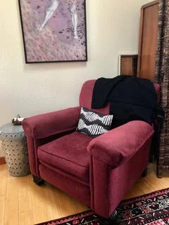Brigitte_Waiting.jpg