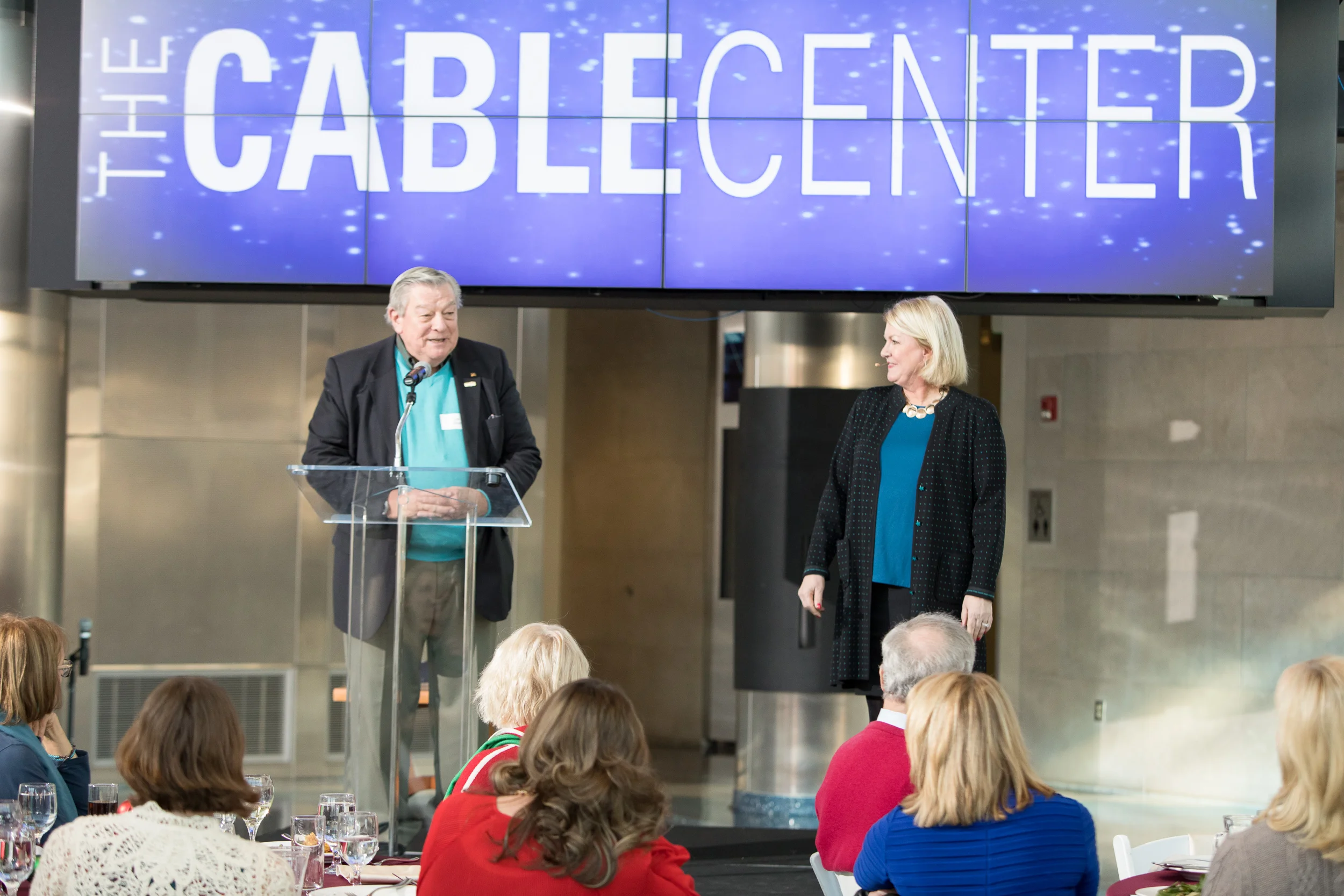 20161208_cablecenter_holidayparty_0184.jpg