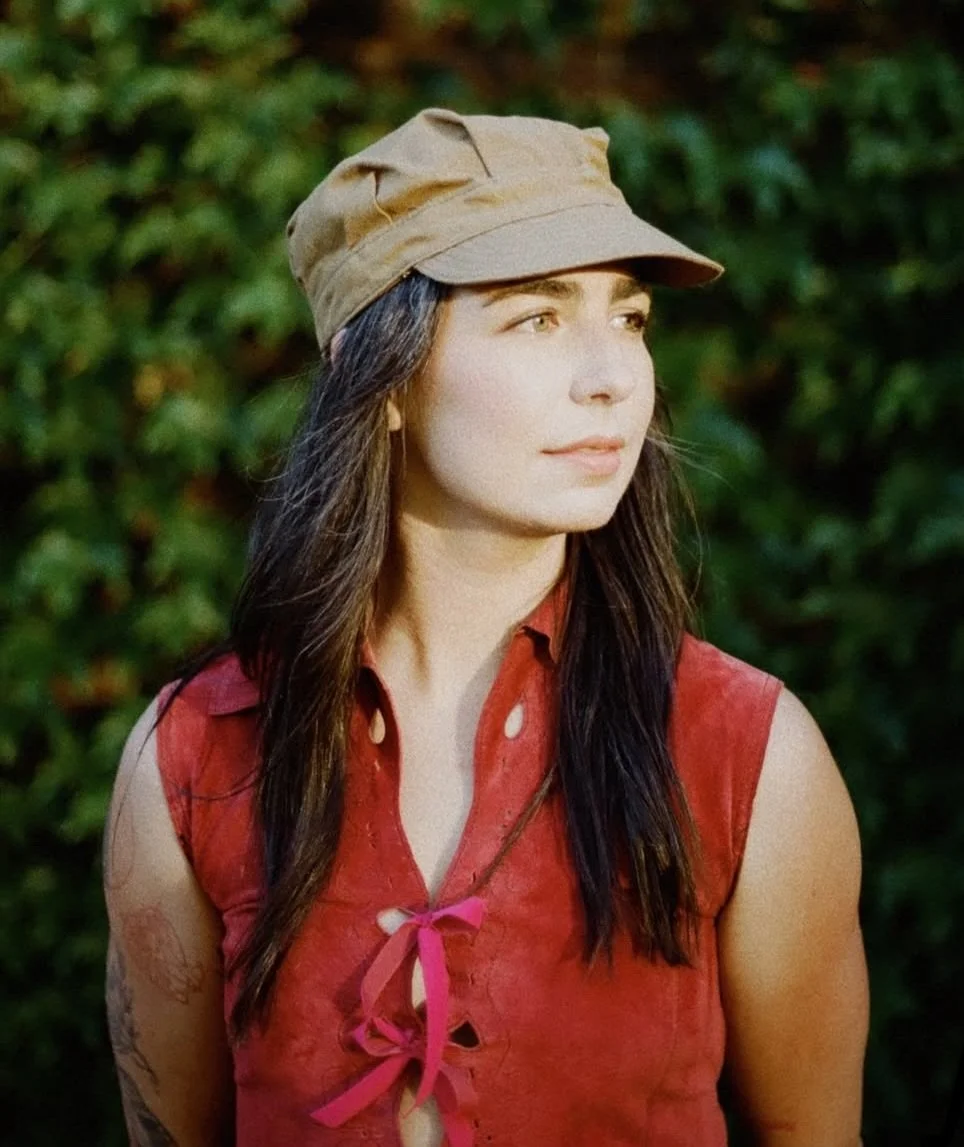 Wednesday Night Songwriters featuring Riley Cotton this week! Join us 8-10 for original music at Perks &amp; Corks! @rileymcotton 

Riley Cotton is a New England Music Award nominated folk singer/songwriter based in Hartford, CT. Cotton has been desc