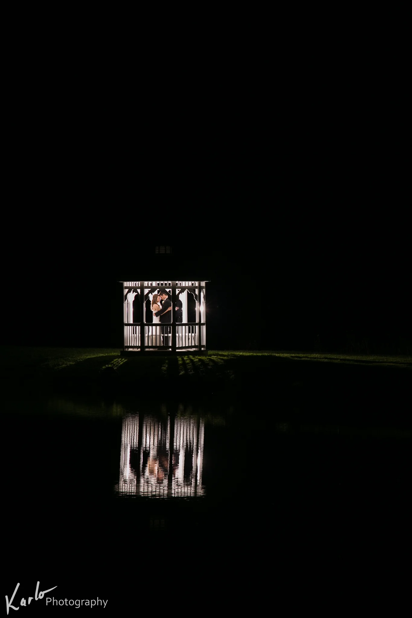Karlo Photography - Ashley & Tony (Print) 0085.jpg