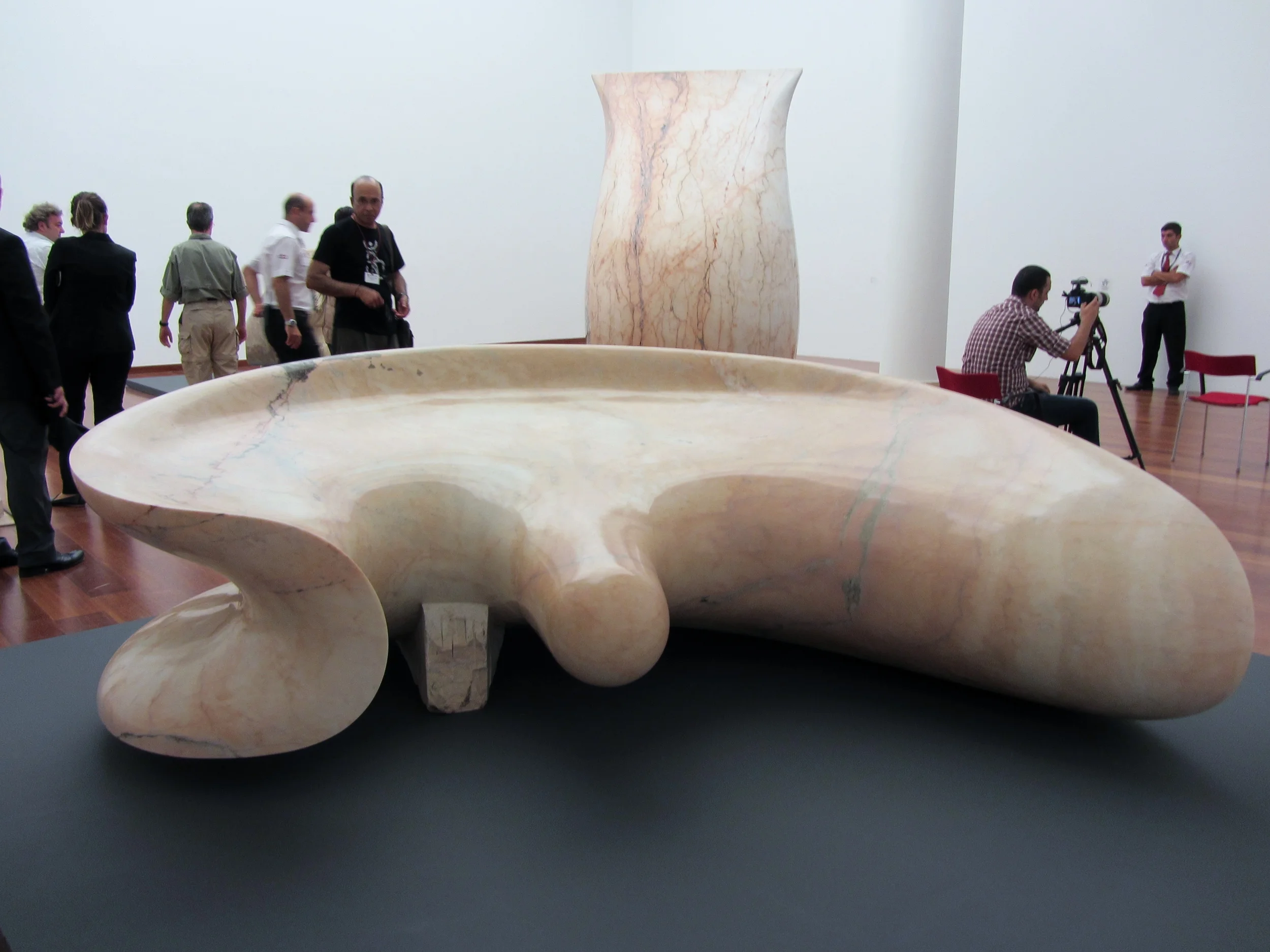Istanbul - Anish Kapoor exhibition at the Sakip Sabanci Museum (2).JPG