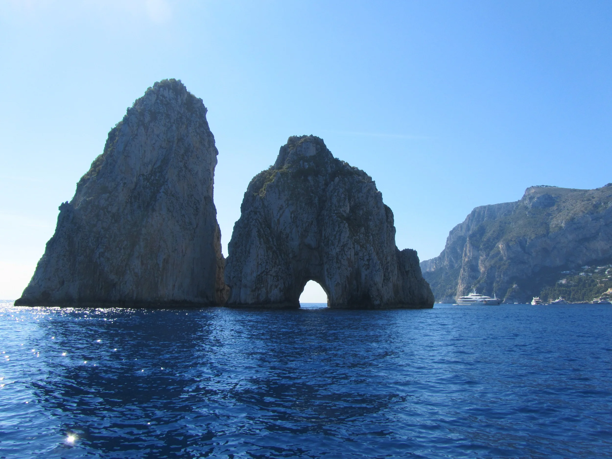 Capri - Coastline around the island  (1)