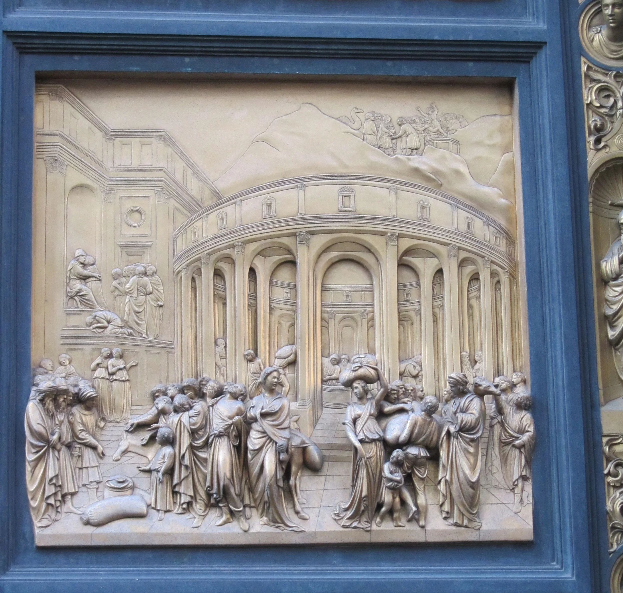 Florence - Details of the Duomo's outside (2).JPG