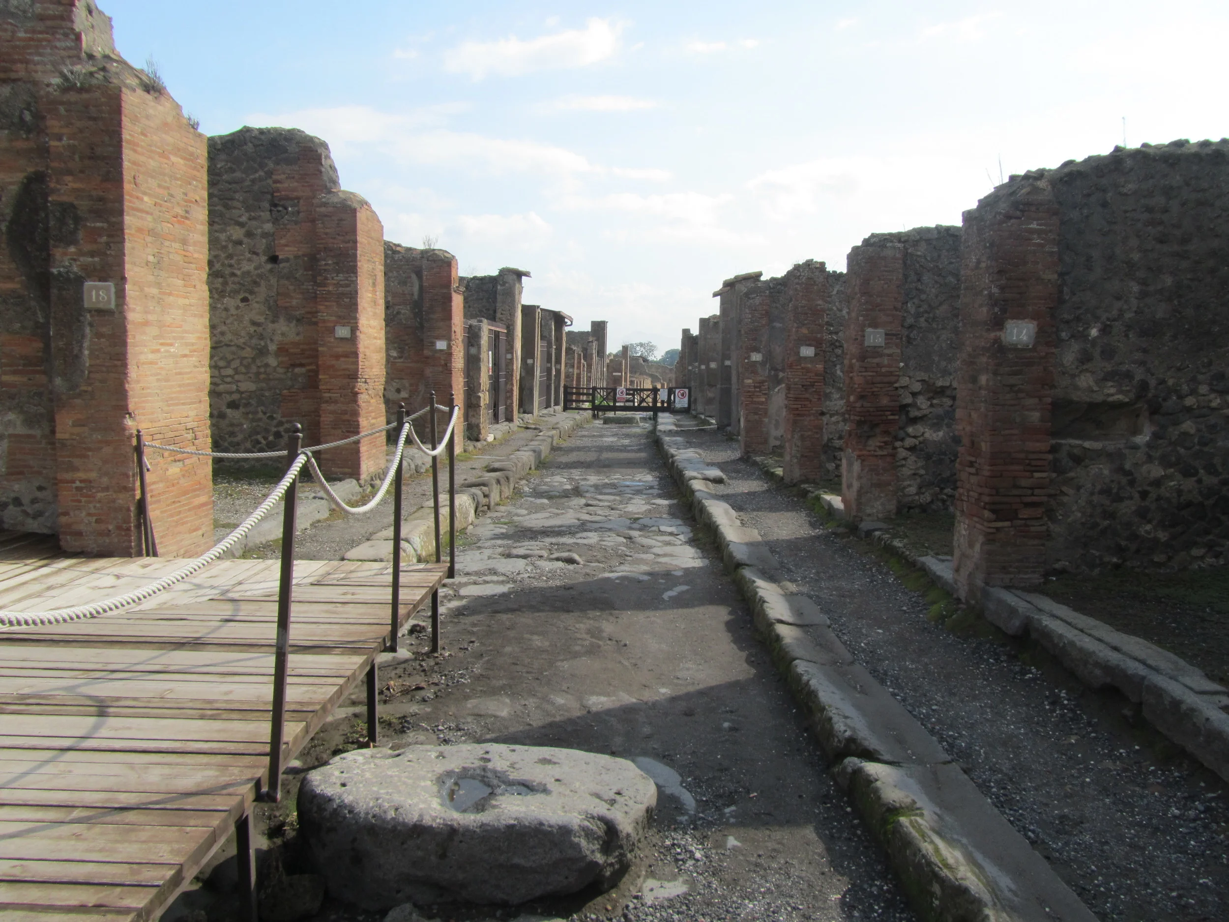 Pompei - Ruins of the ancient Roman city  (4)