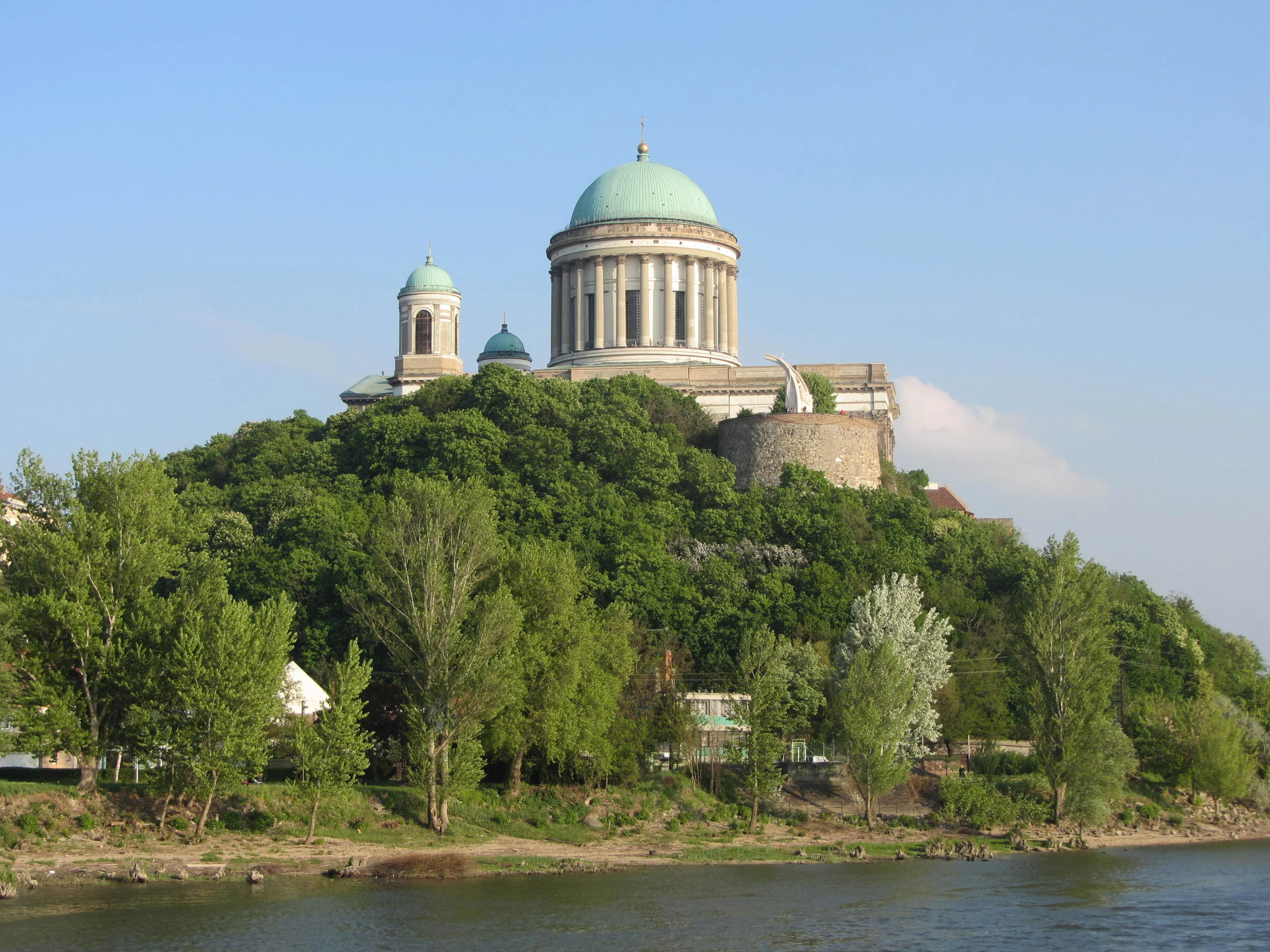  Budapest-Cathedral at Esztergom 