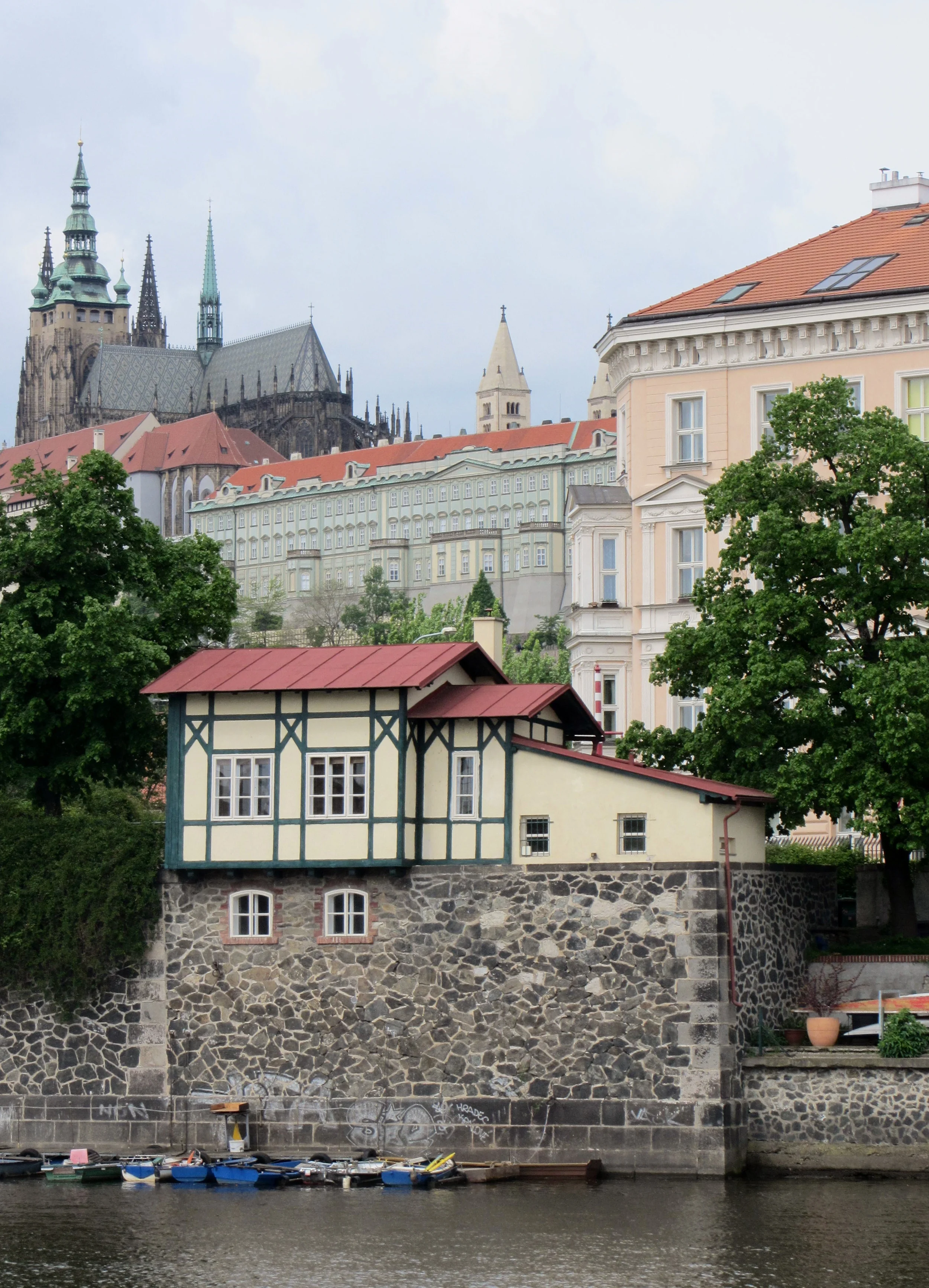  Prague-St. Vitus from the river 