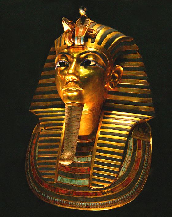  Mask of Tutankhamum, Museum of Antiquities, Cairo 
