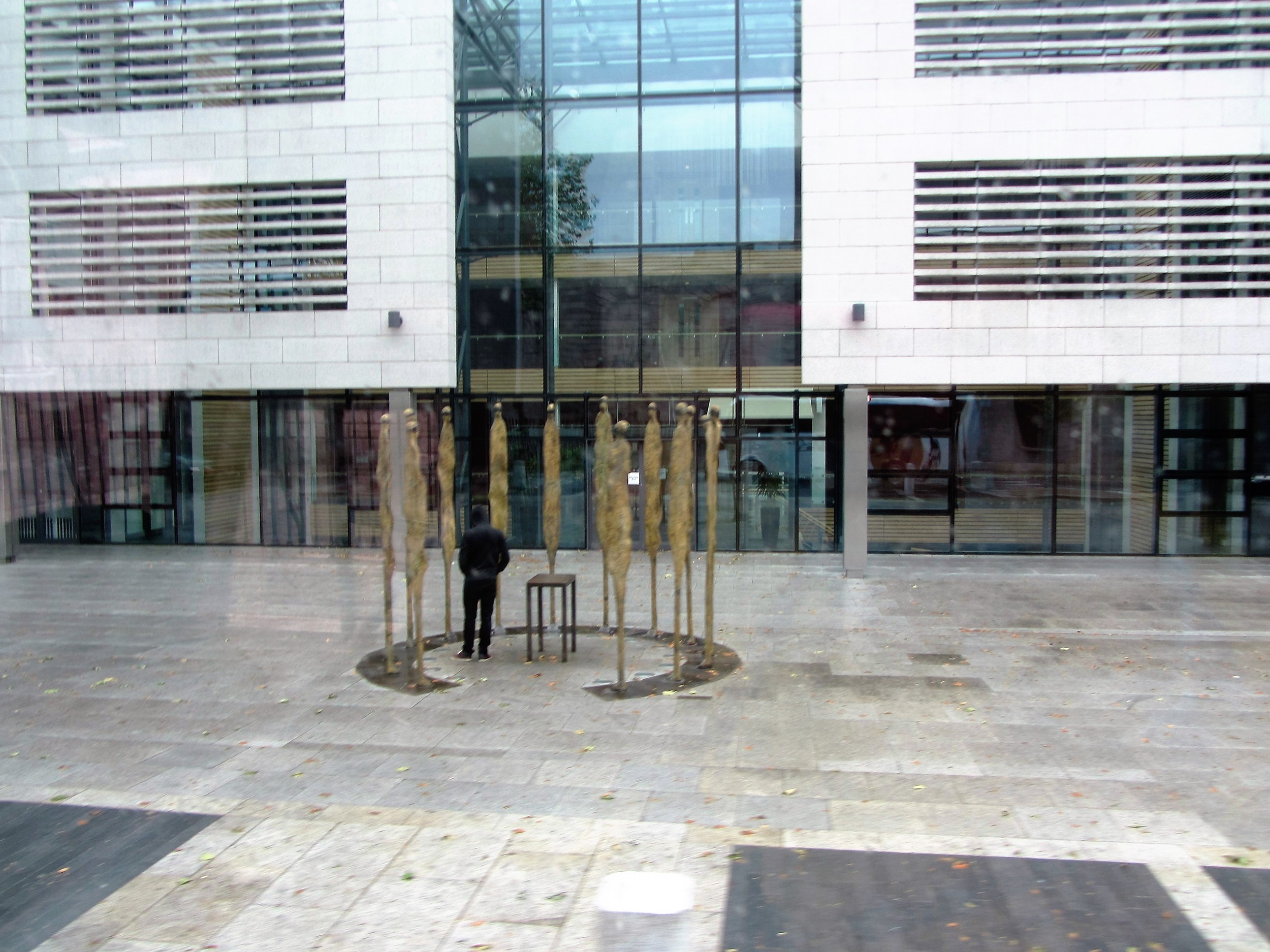  Proclamation statue in remembrance of the 14 Irish leaders of the 1916 uprising against the English, Dublin 