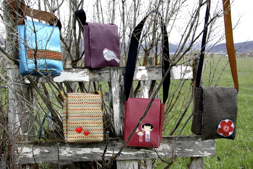 small messenger bags