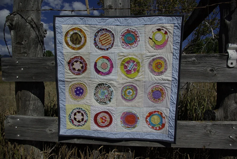 tiny quilt (3'X3') by noelleodesigns