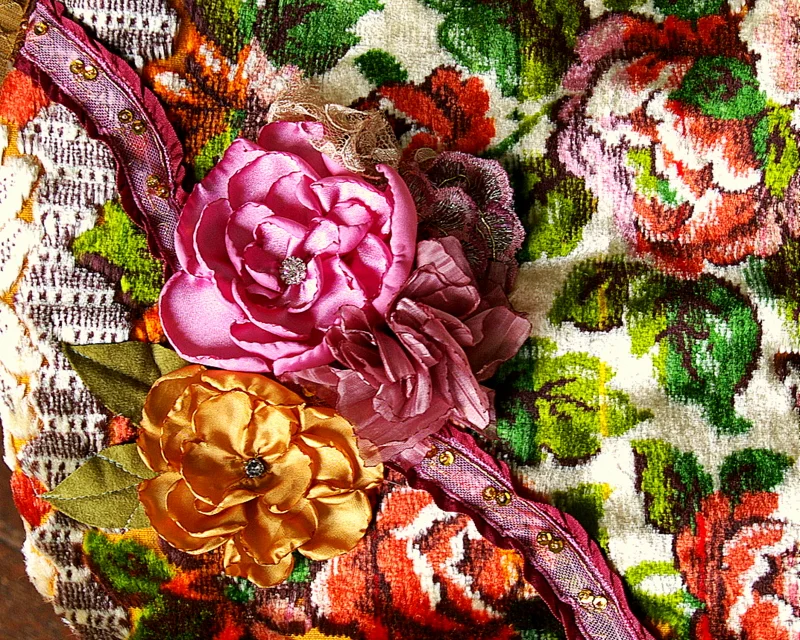 purse detail
