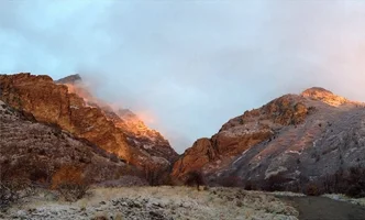 Snowy_Mountains_Photo