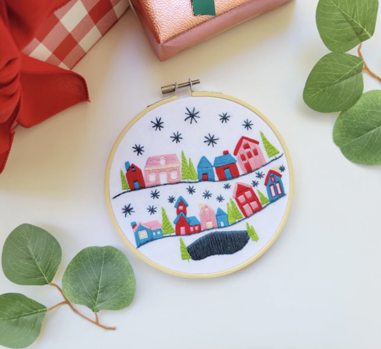 hoop de hoop embroidery