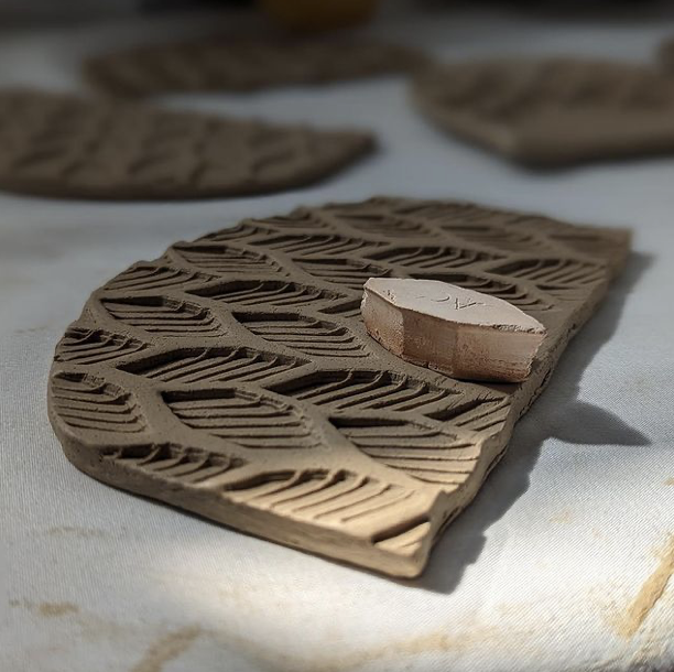needle &amp; clay