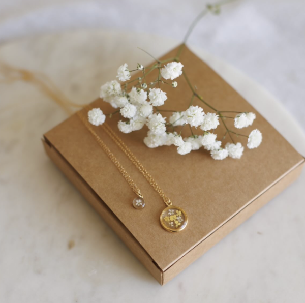 flowers by whit