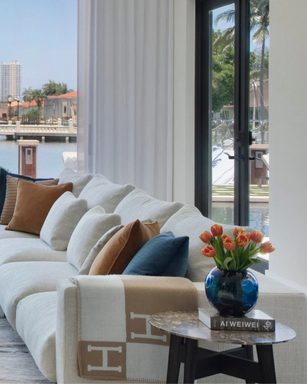 This project is one we&rsquo;ll always remember. Every choice was made with care, and seeing it complete feels truly special.
#interiordesign #luxurydesign #interiordecor