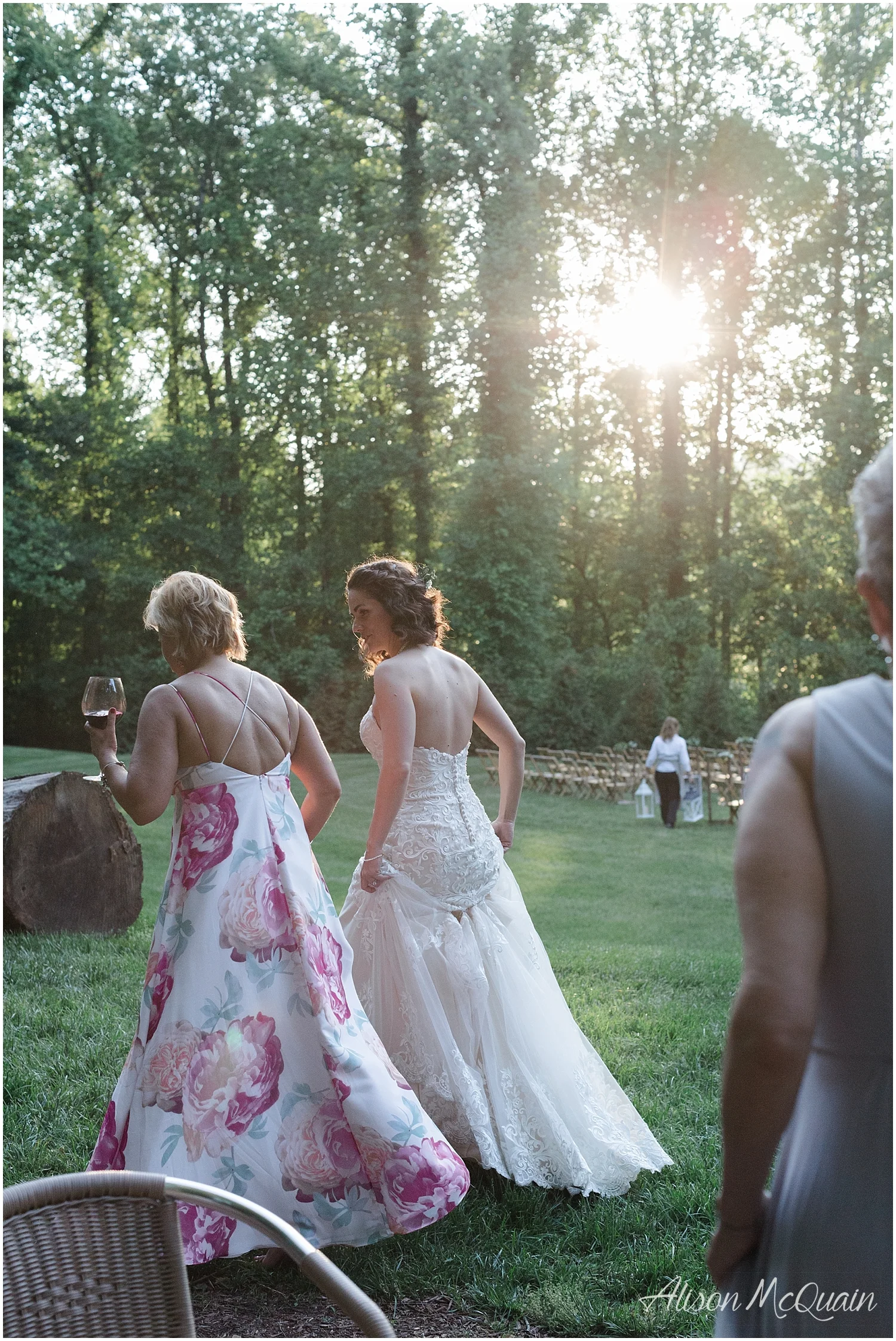 2018-05-23_0032LandC_wedding_dancingbearlodge_townsend_tn_amp.jpg