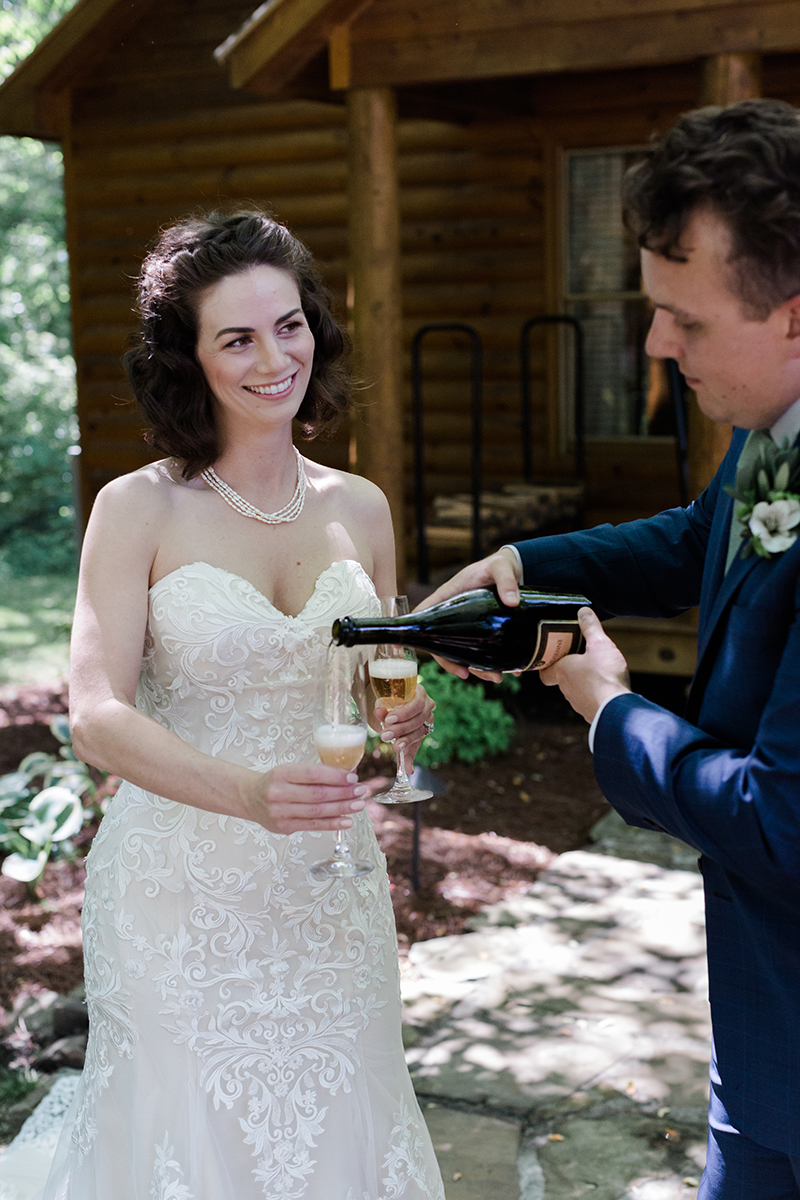 CandL_wedding_DancingBearLodge_Townsend_5_2018_AMP-TC3A71347134.png