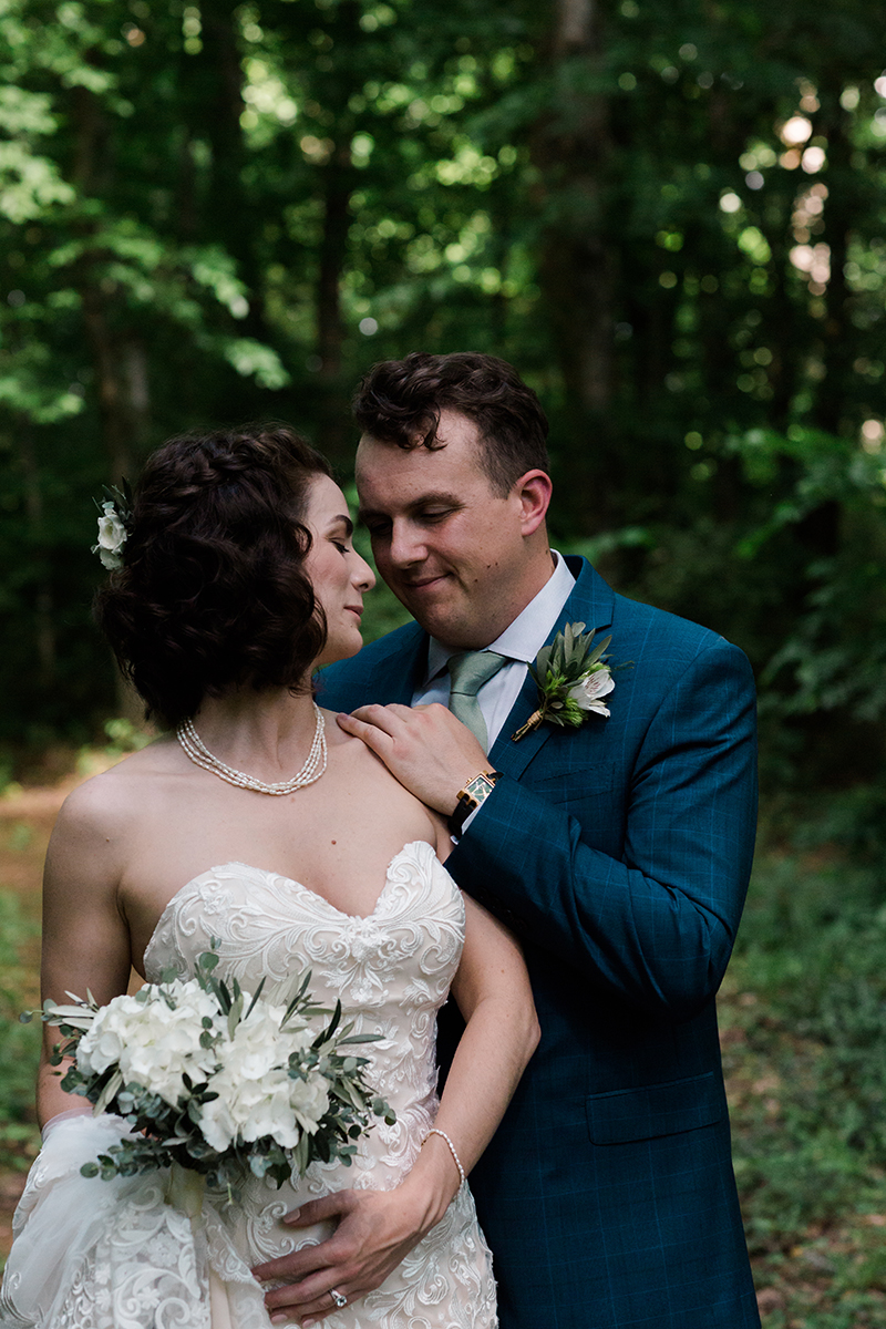 CandL_wedding_DancingBearLodge_Townsend_5_2018_AMP-TC3A74367436-2.png