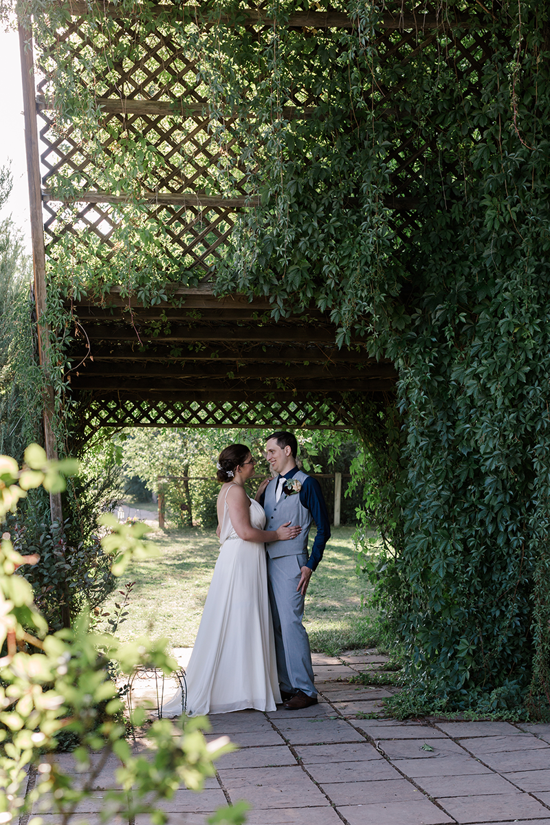 Stebbins_Wedding_8_2018_LoneHawkFarm_AMP-TC3A5727.png
