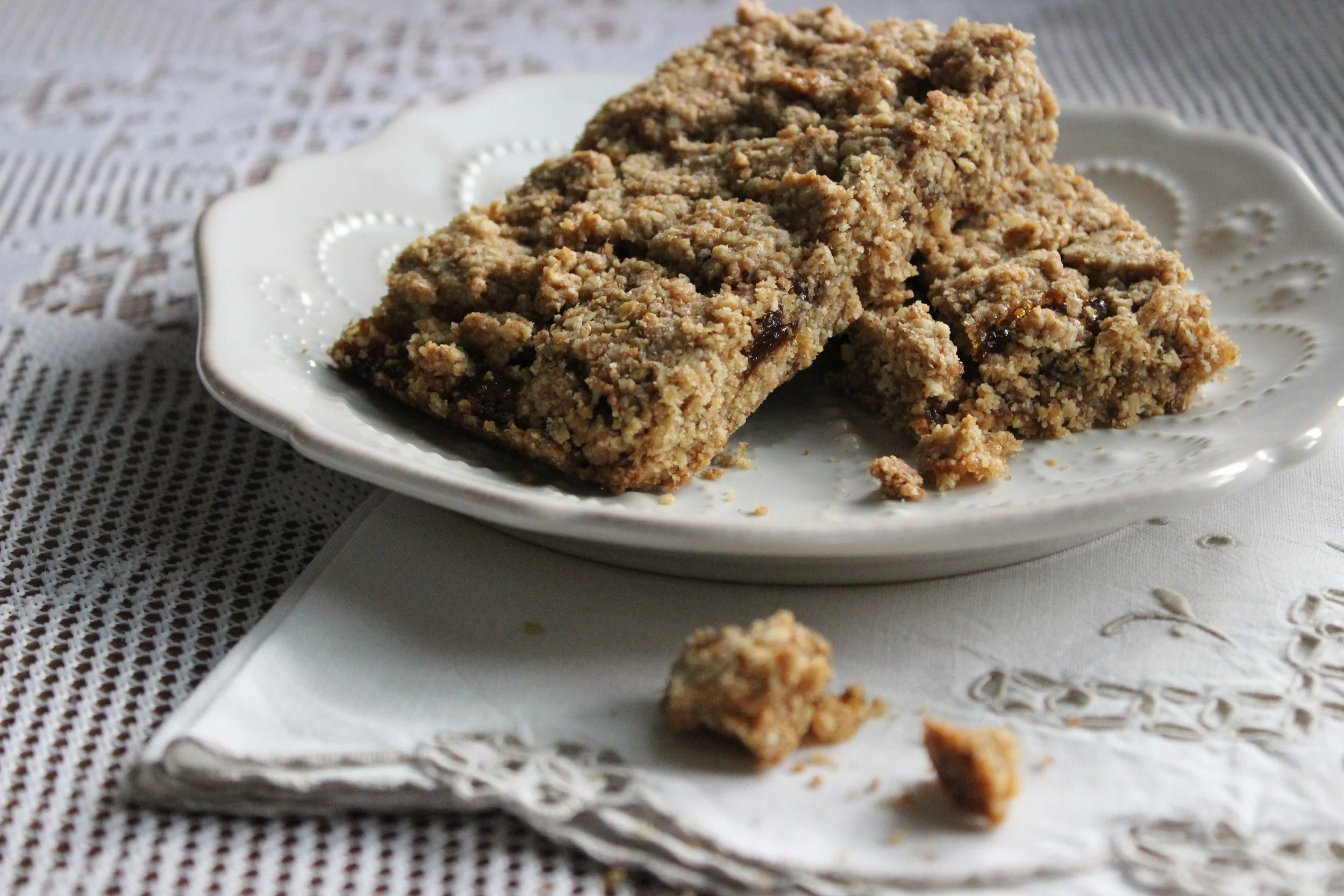 whole grain fruit bars.JPG