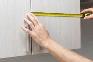 armoires-sur-mesure-prise-mesures-petit.jpg