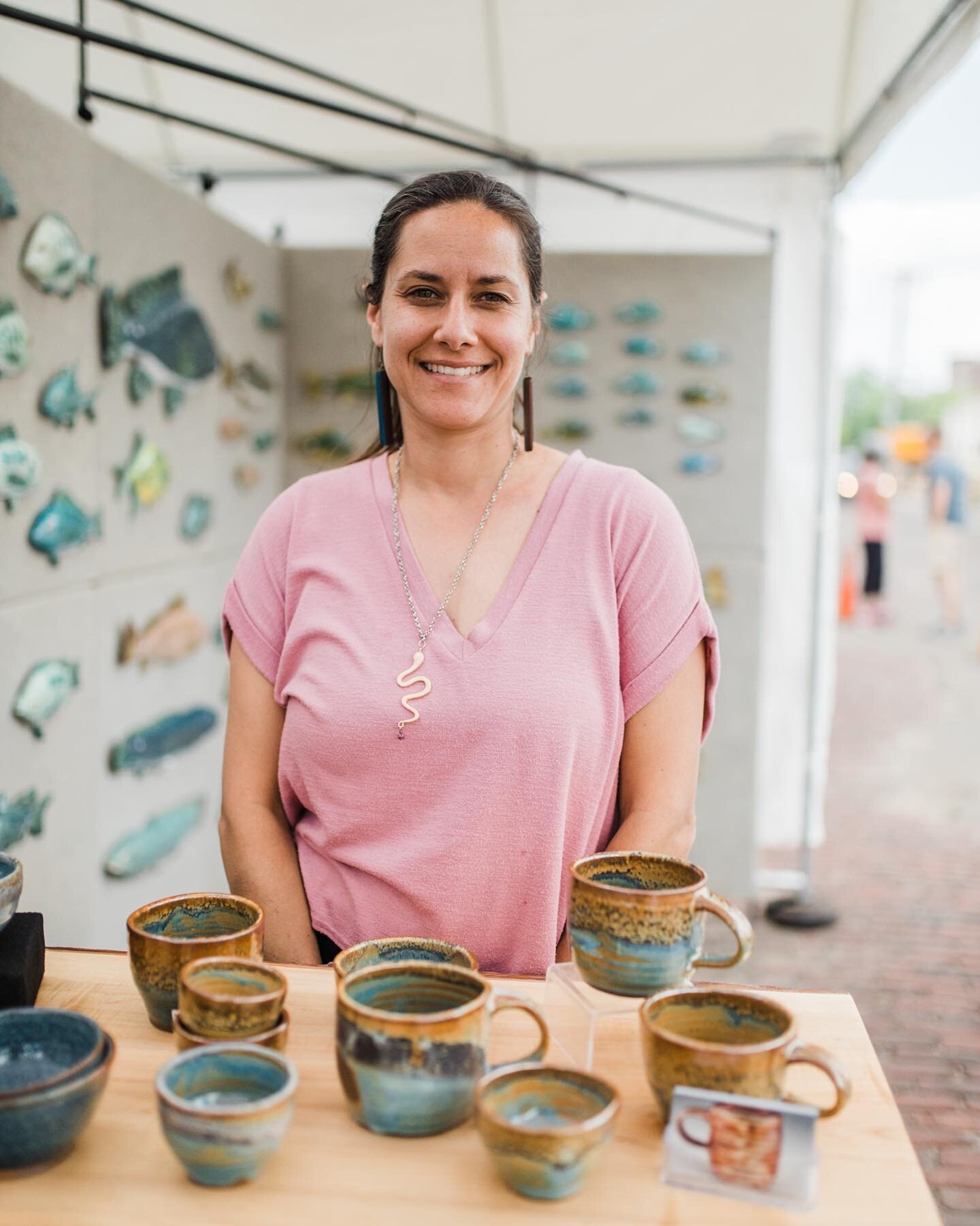 There&rsquo;s still time to purchase unique ceramics from Katayoun Amjadi (@katceramics) at Art-A-Whirl!

#QarmaBuilding #QarmaMpls #ArtAWhirl #Artist #NEArtists #NEMinneapolis #NEMAA #OpenStudio #LocalArt #LocalArtist #MplsArtist #Ceramics #Porcel