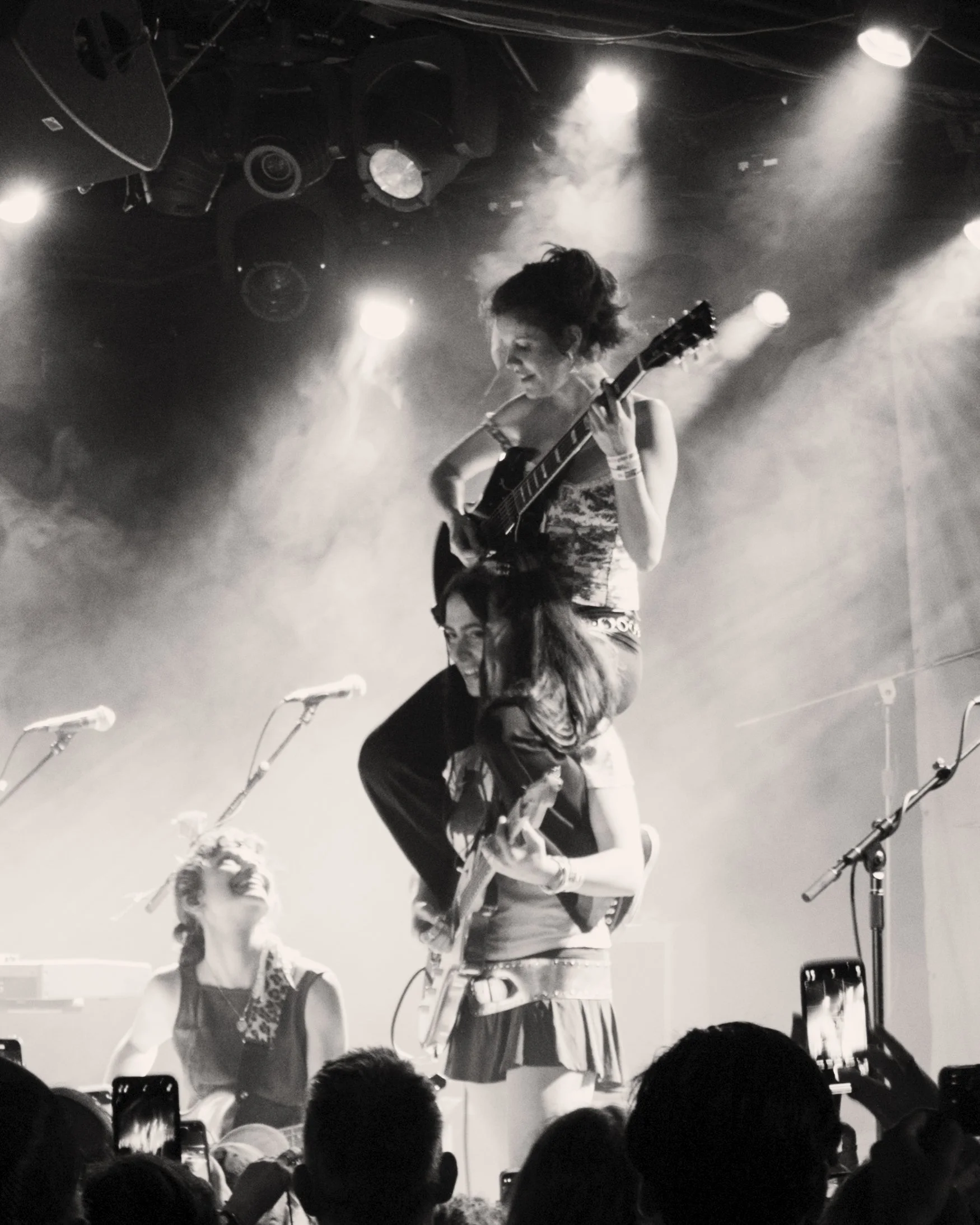 Hinds at the Echoplex