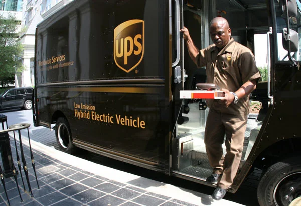 2017-04-04-image-9-UPS-Delivery.jpg