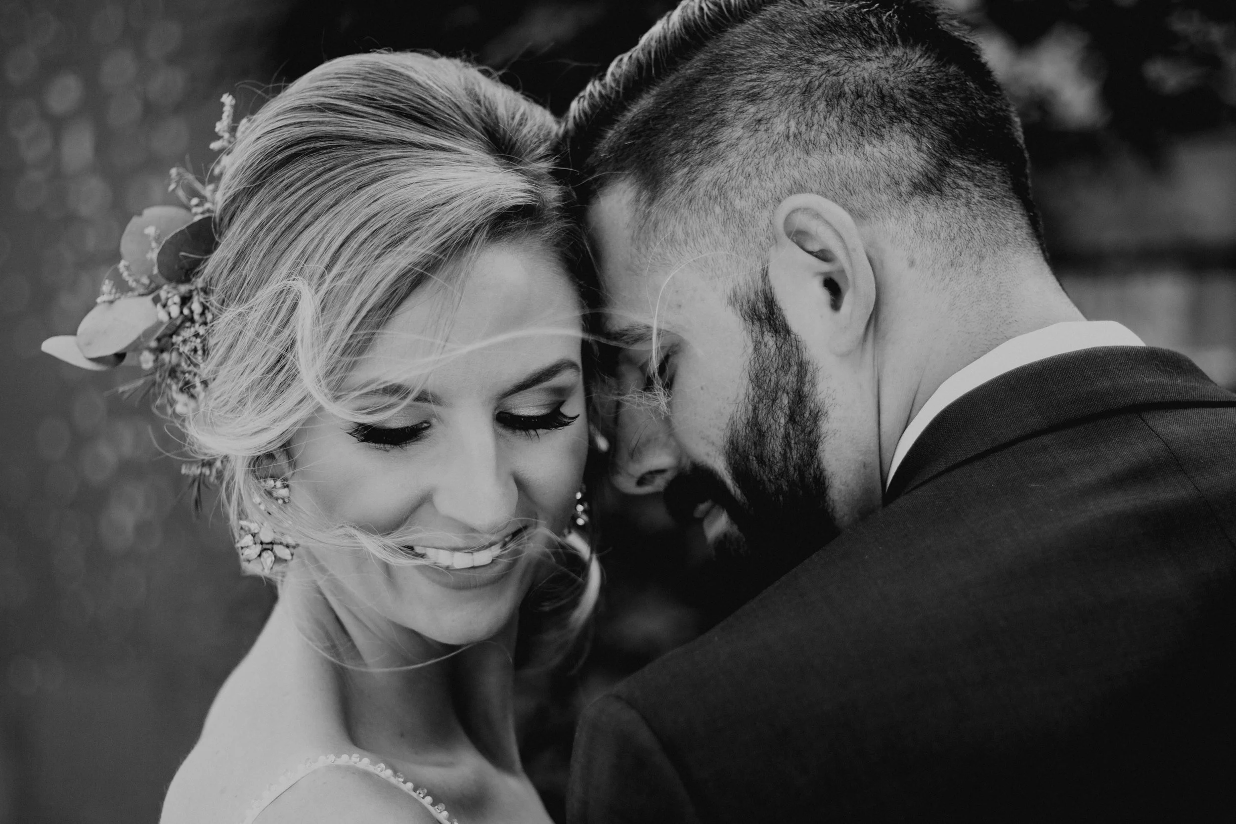 PeppercornPhoto-Leah+Justin444-Copy1.jpg