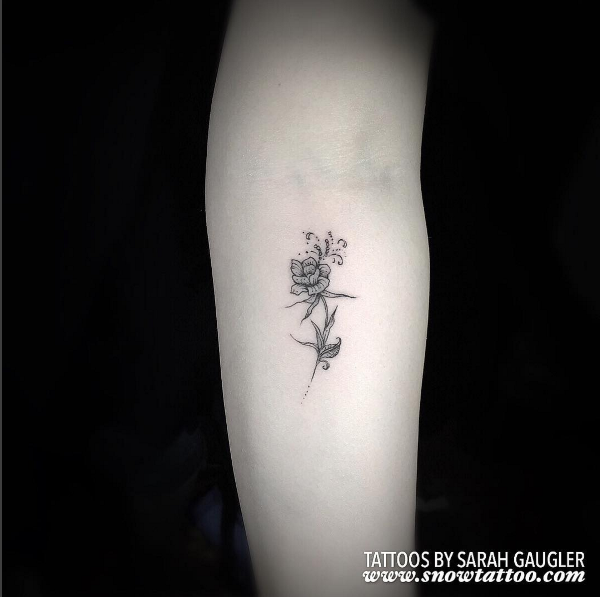 Sarah Gaugler Snow Tattoo Custom Floral Original Design Fine Line Detailed Intricate DetailedTattoo IntricateTattoo Finelinetattoo New York Best Tattoos Best Tattoo Artist NYC.png