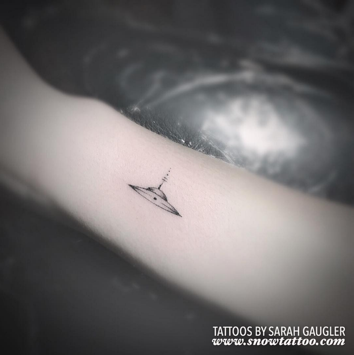 Sarah Gaugler Snow Tattoo Custom UFO Alien Signature Original Design Fineline Fine Line Detailed Intricate Single Needle New York Best Tattoos Best Tattoo Artist NYC.png