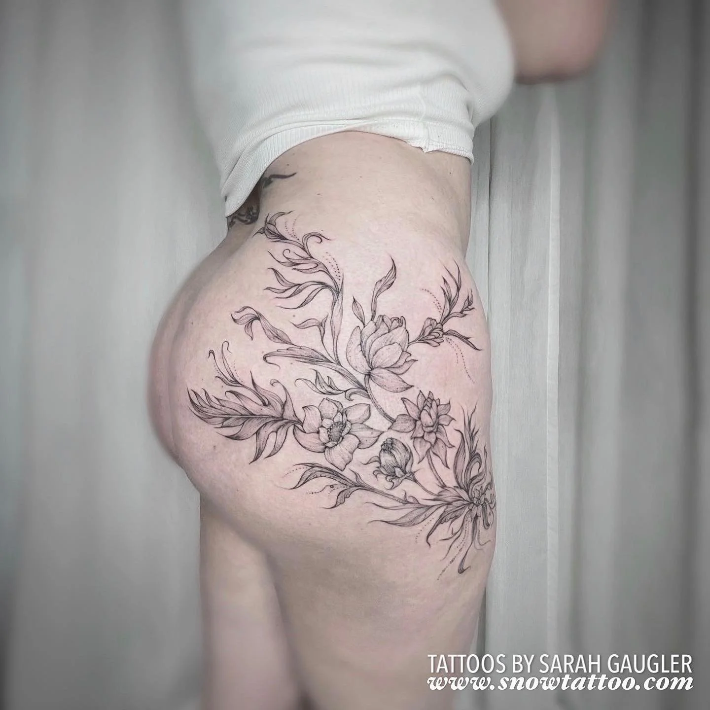 Signature Custom Designed Fine Line Delicate Dainty Intricate Tattoo by Sarah Gaugler Snow Tattoo New York Best Tattoos Best Tattoo Artist NYC Tribeca