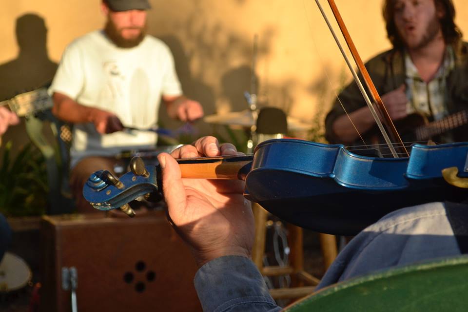 Bluegrass Jam. Photo credit : Layla Joon