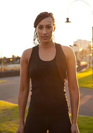 NEVER TOO LATE - SINGLET